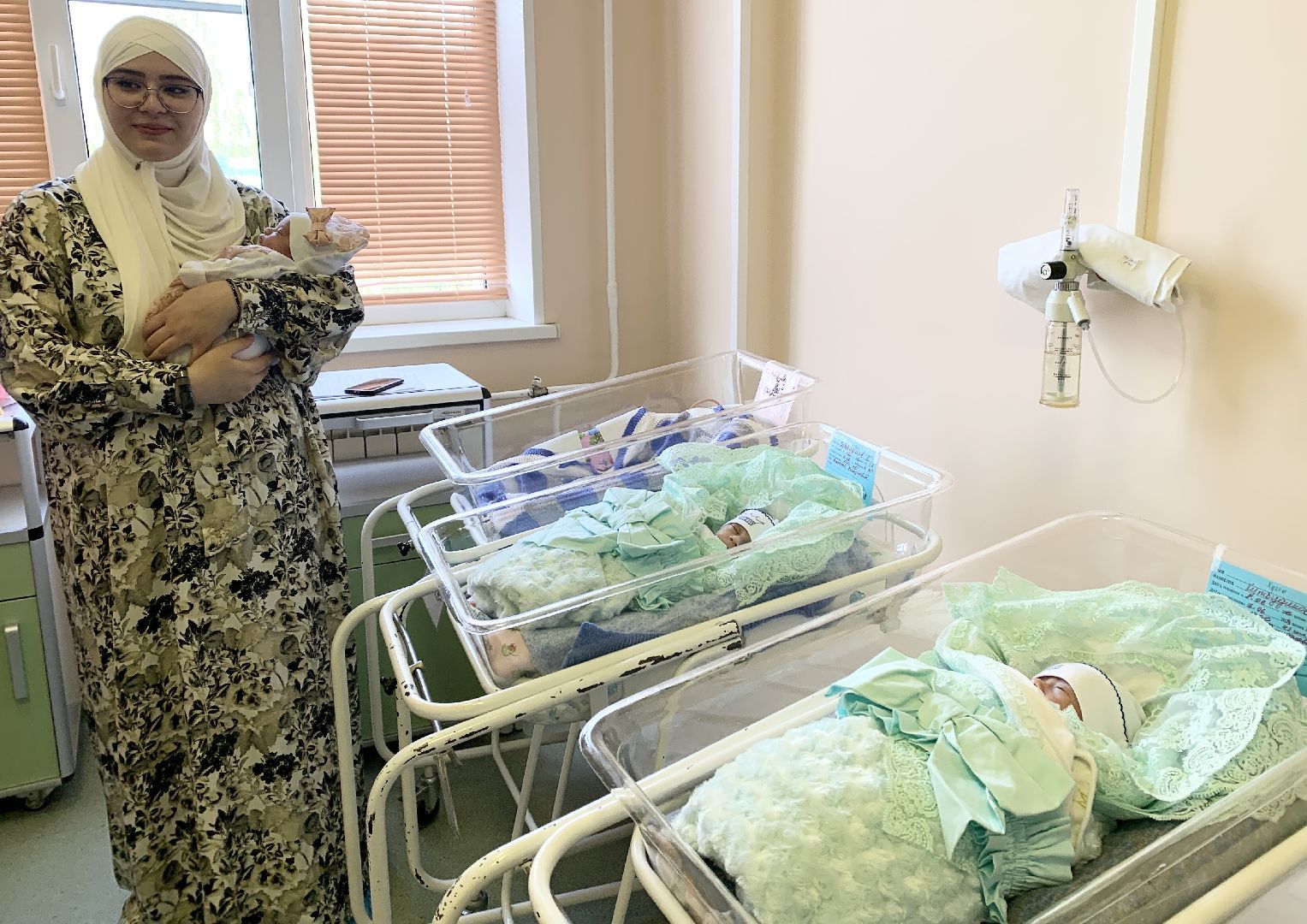 Балашиха, Подмосковье, медицина, роды, МОПЦ,тройни