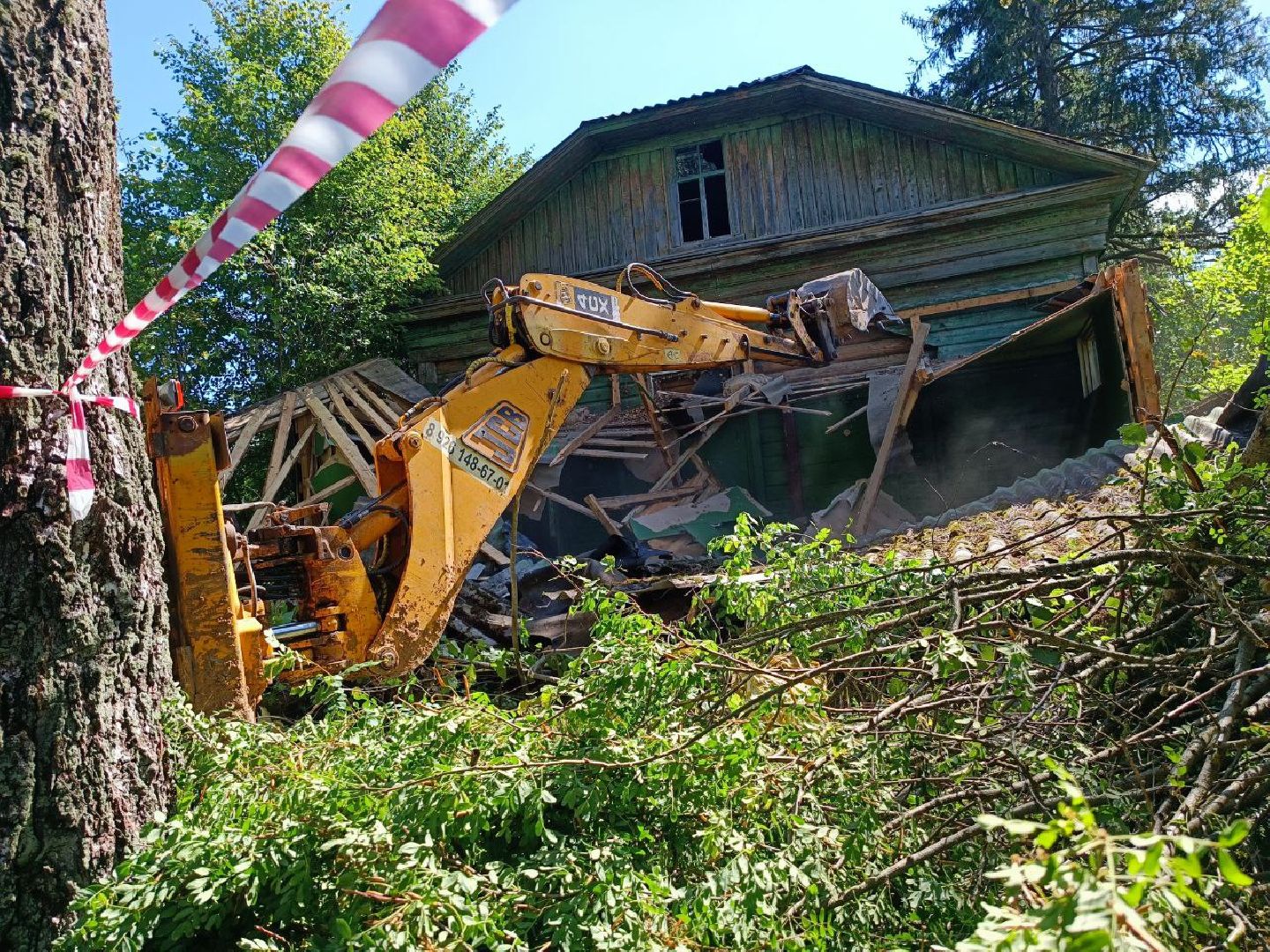 Можайск, Можайский городской округ, Подмосковье, аварийный объект, здание, снос, работы, благоустройство