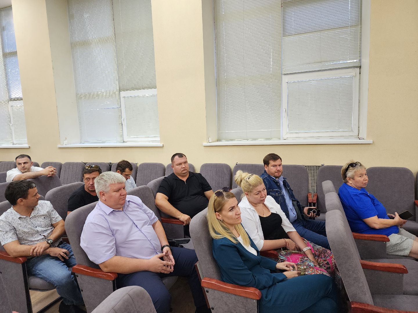 жкх, жители, многоквартирный дом,