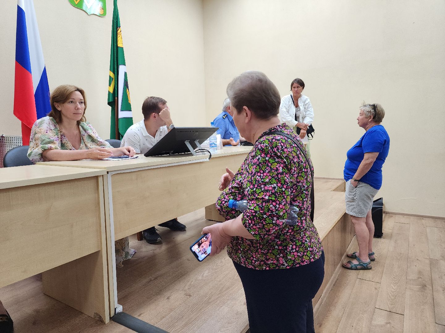 жкх, жители, многоквартирный дом,