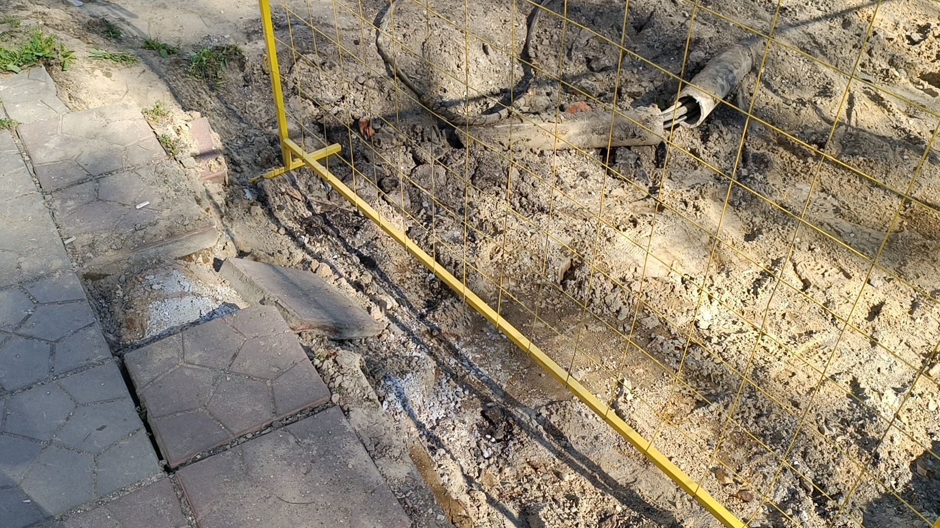 Лобня, благоустройство, тротуар