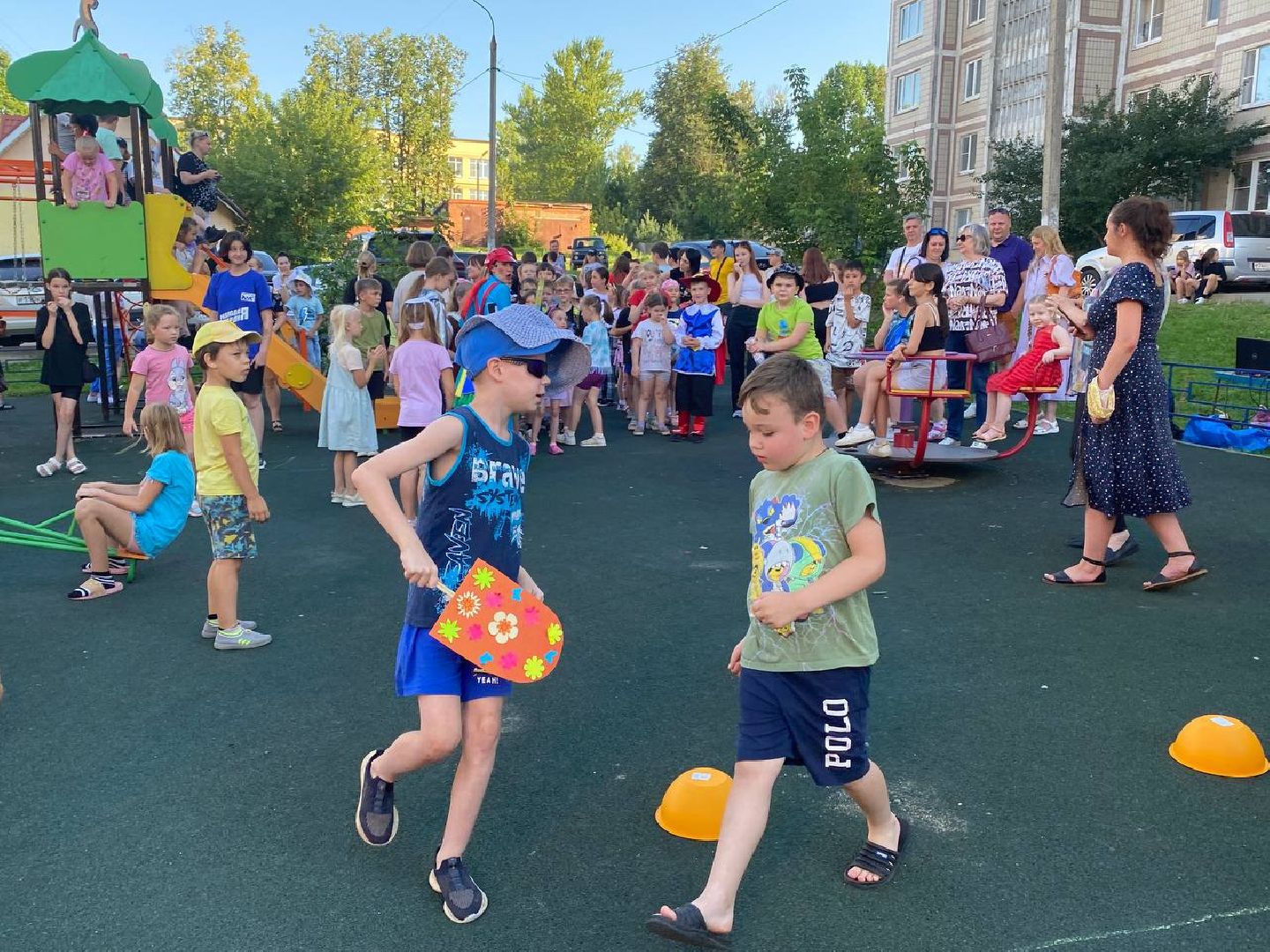 Чехов, праздник, двор, жители, депутат, ЖКХ, администрация