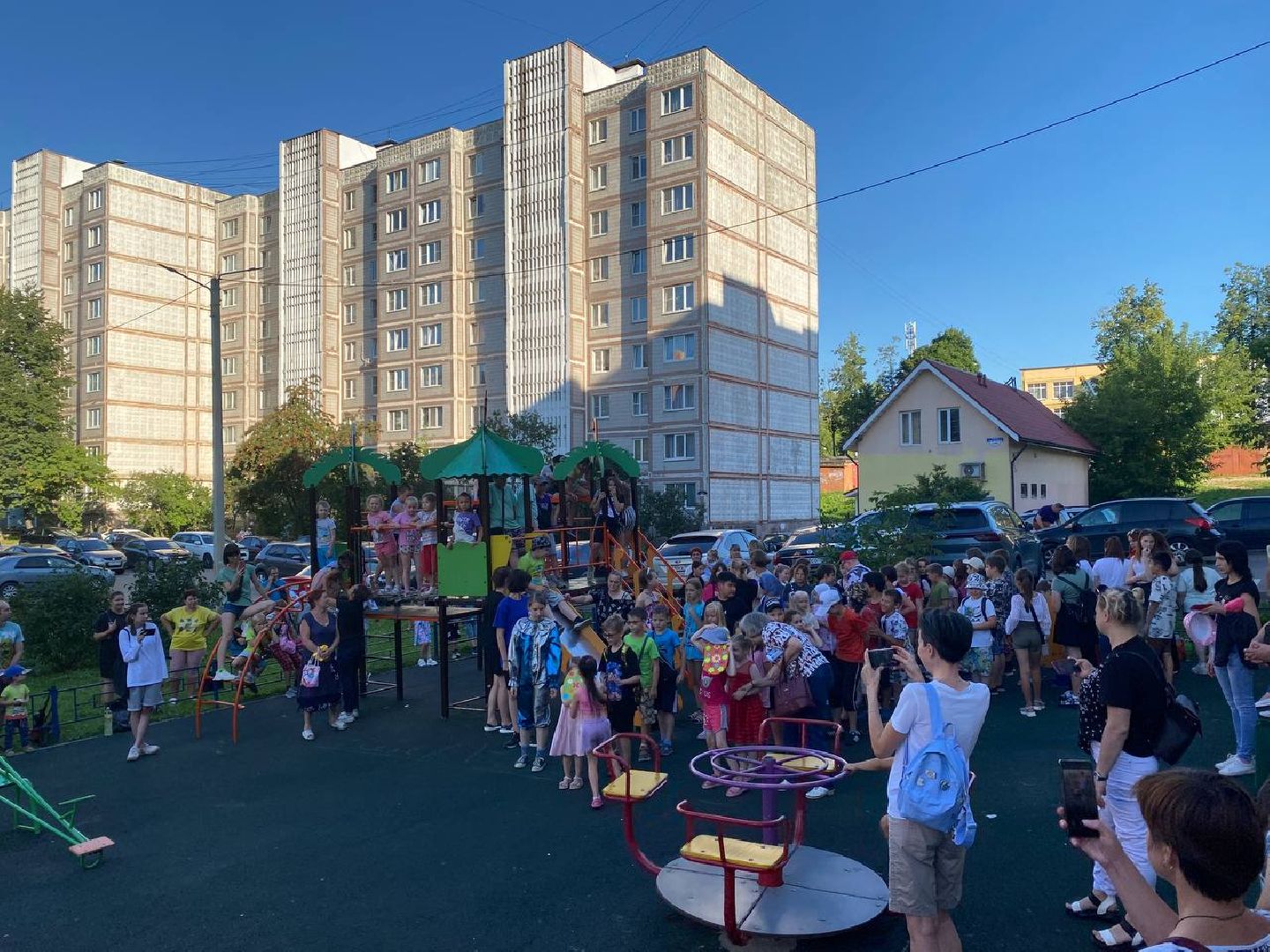 Чехов, праздник, двор, жители, депутат, ЖКХ, администрация