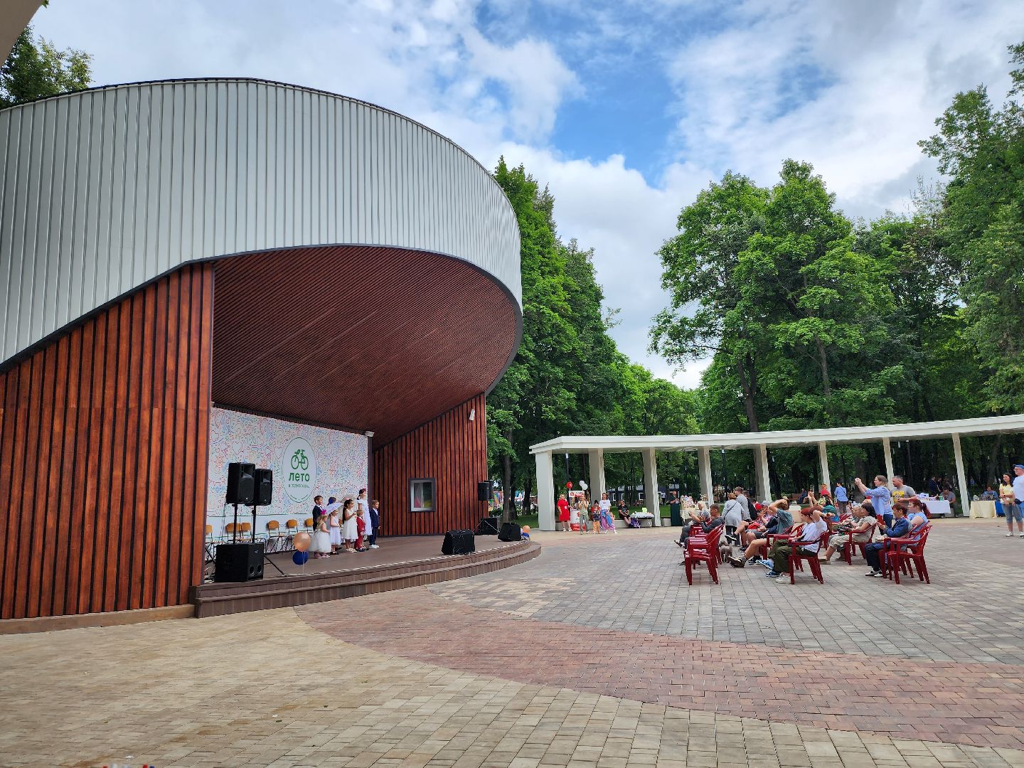 Подольск, танцы, парк