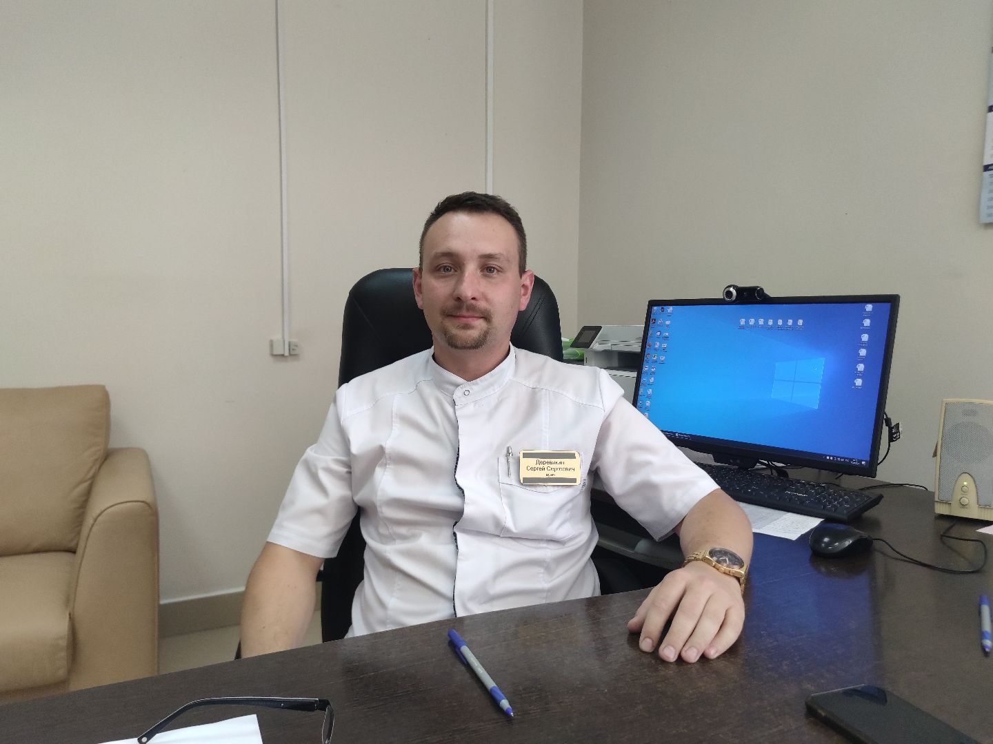 Яблоки, яблочный спас, спелые яблоки, Дубненская больница, Дубна