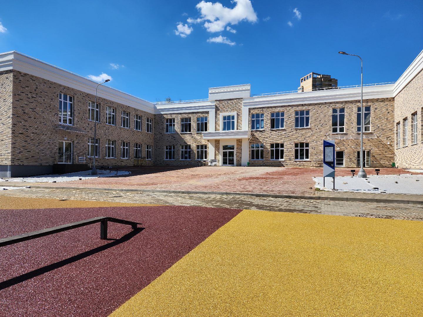 Раменское, строительство, новый корпус средней школы №6, детская игровая площадка