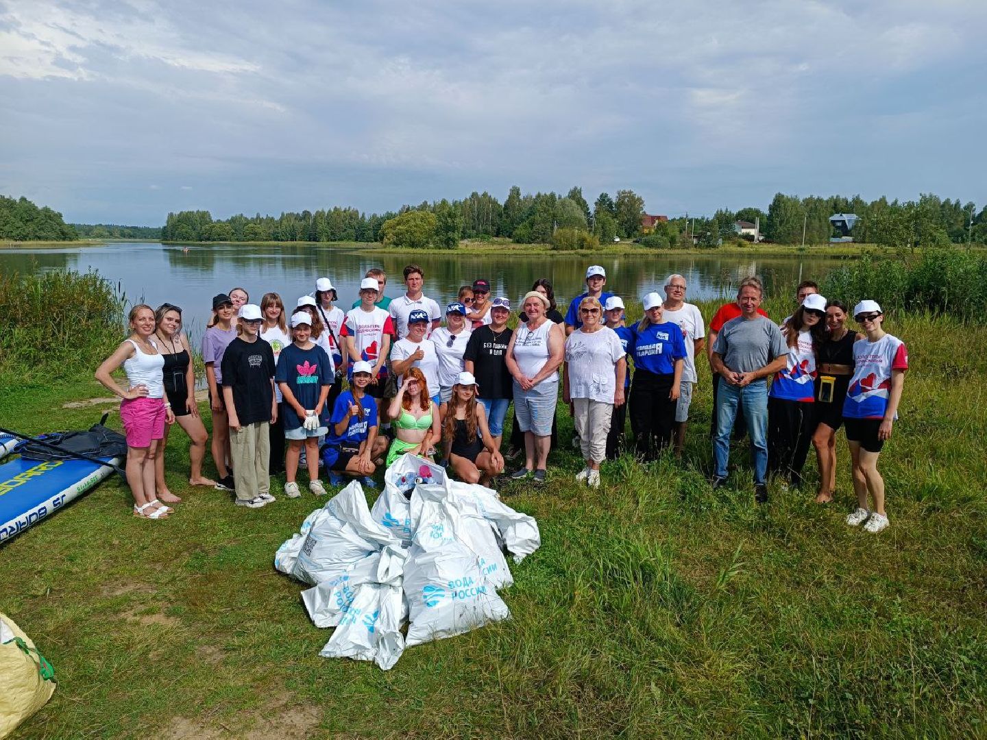 Можайск, Можайский городской округ, Подмосковье, Вода России, акция, волонтёры, субботник, уборка, берег, река, активисты