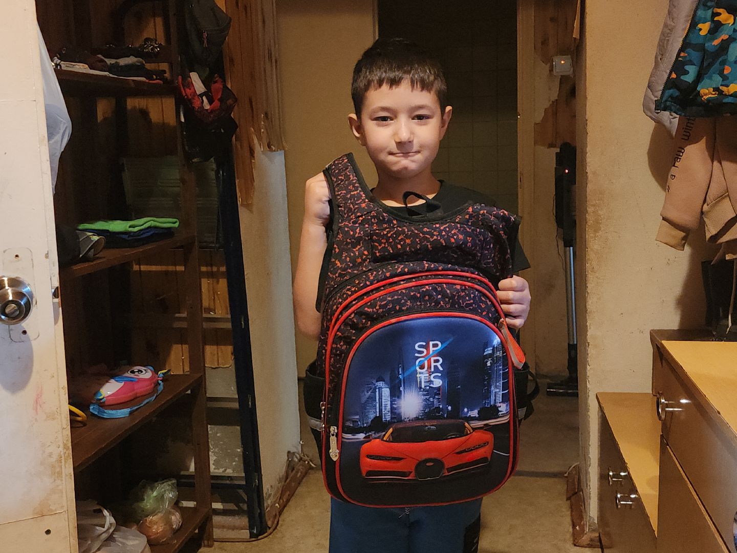 дети; подарочный рюкзак; день знаний; команда губернатора