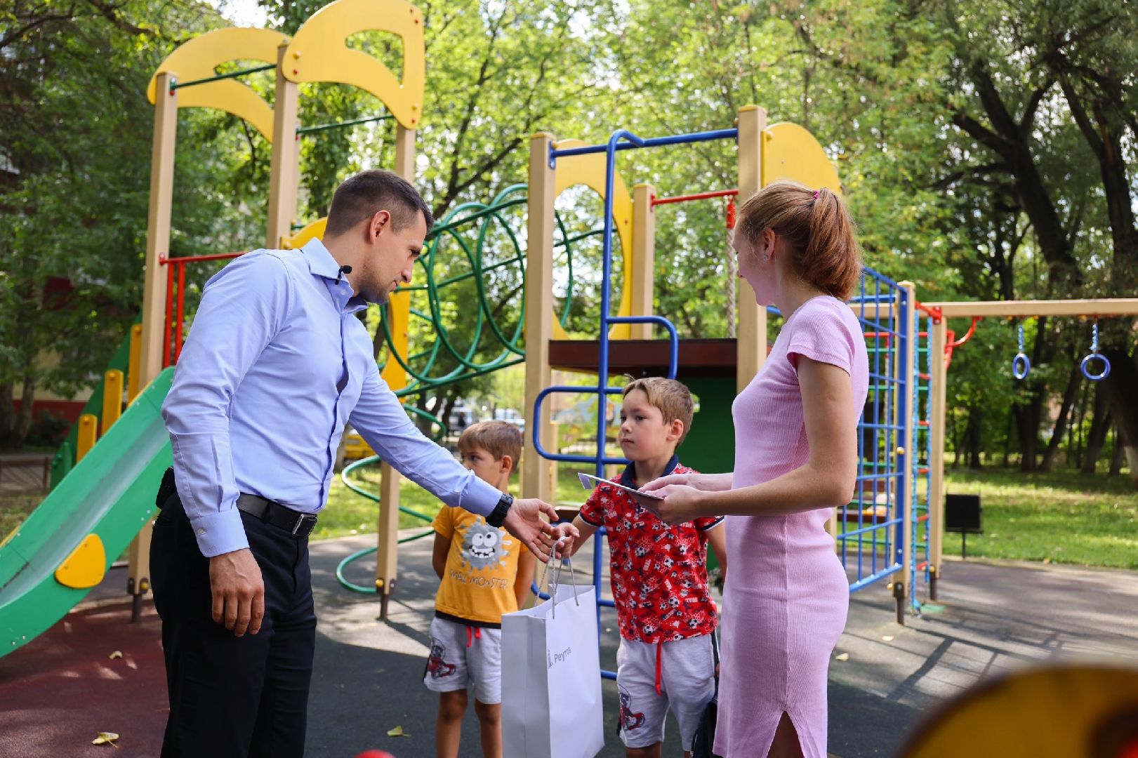 Реутов, рюкзак, учебный год, подарок, школа