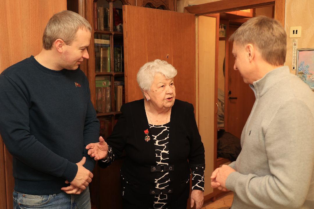 Ветеран ВОВ, 8 Марта, поздравление, Дзержинский