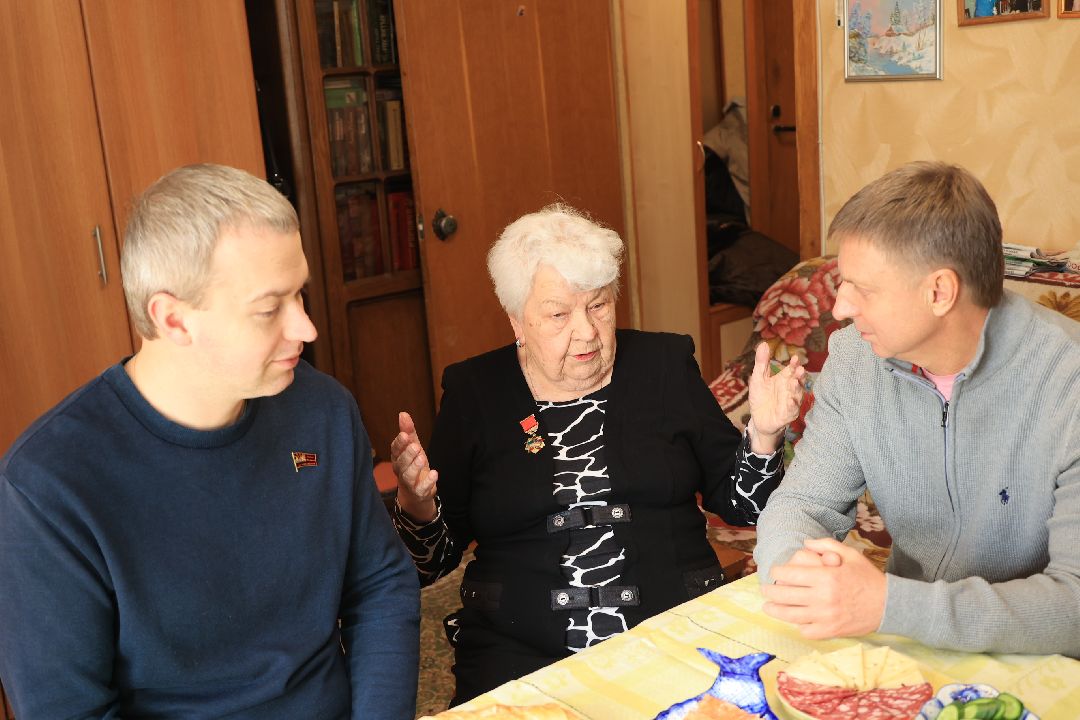 Ветеран ВОВ, 8 Марта, поздравление, Дзержинский