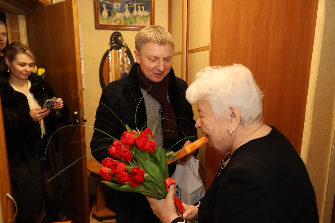 Ветеран ВОВ, 8 Марта, поздравление, Дзержинский