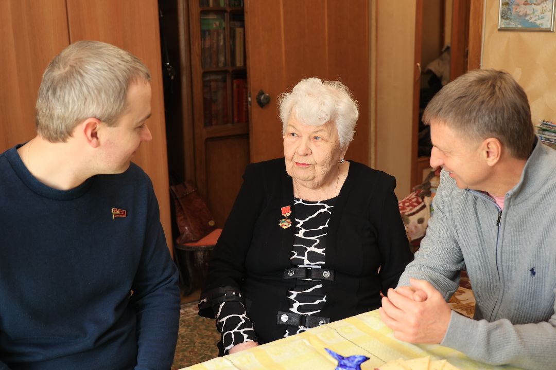 Ветеран ВОВ, 8 Марта, поздравление, Дзержинский