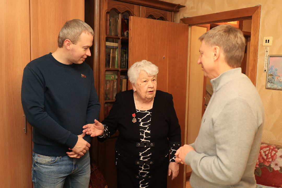 Ветеран ВОВ, 8 Марта, поздравление, Дзержинский