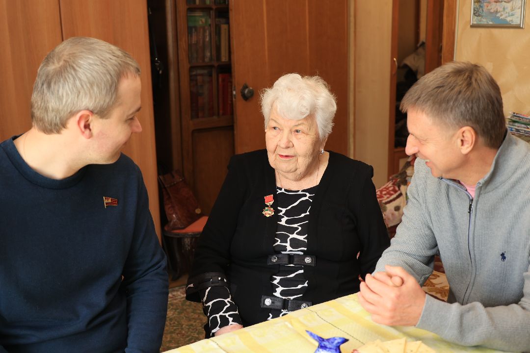 Ветеран ВОВ, 8 Марта, поздравление, Дзержинский