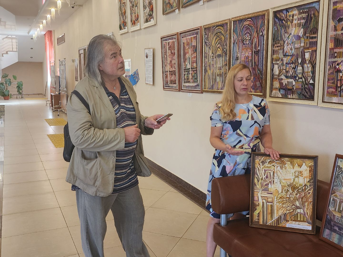 Звенигород, культура, открытие выставки, художница Ирина Пискарёва