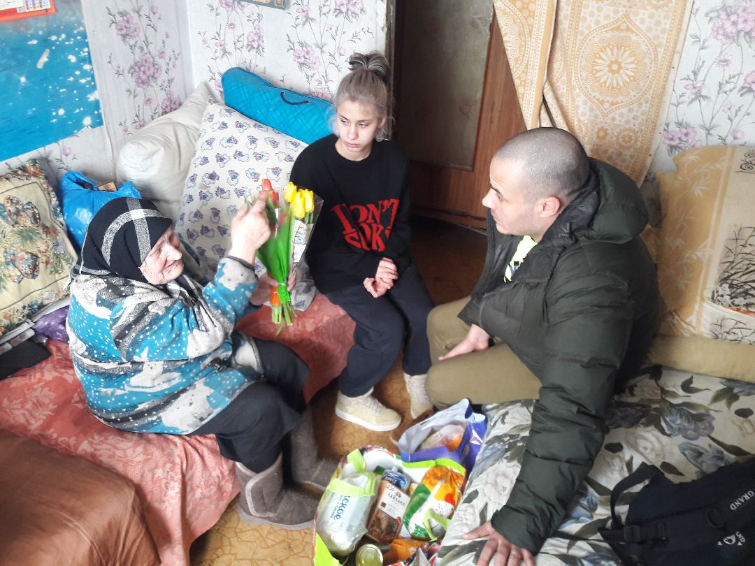 Общественнаяорганизация, помощь, подарки, 8марта