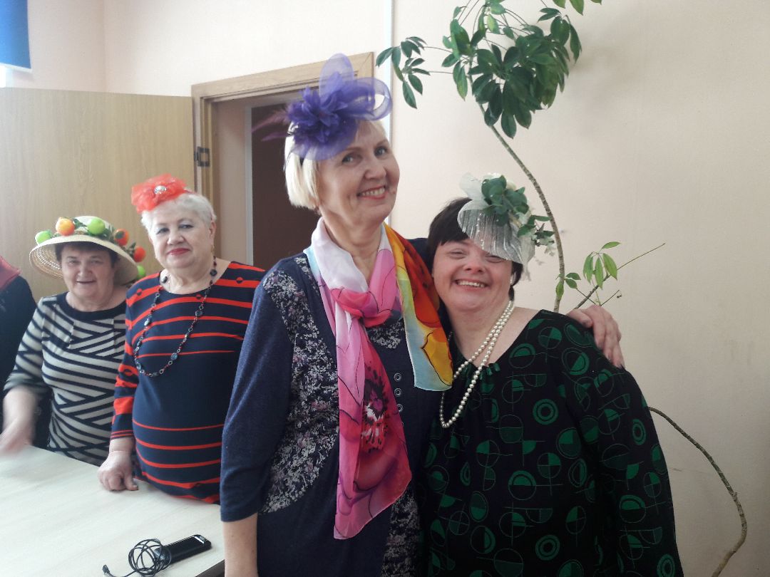 Шляпы, Обществоинвалидов, 8марта