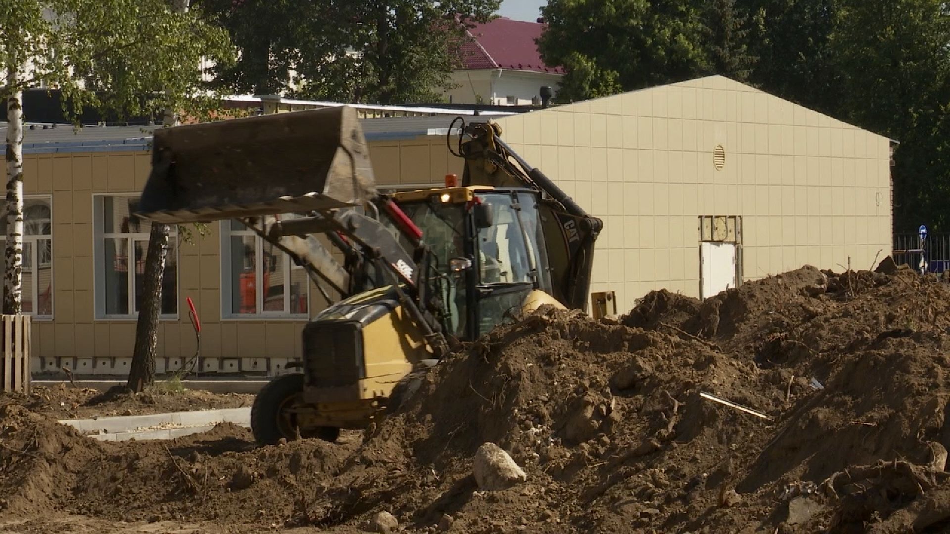 Клин, образование, строительство, экономика, общество