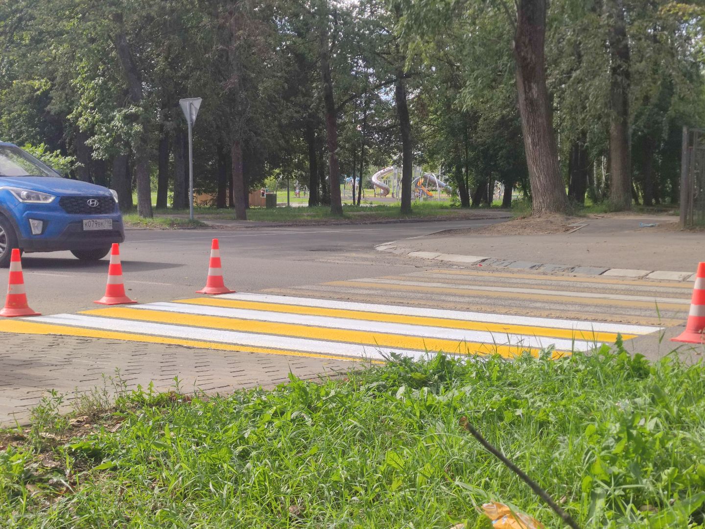 Пешеходный переход, разметка, дорога, Дубна