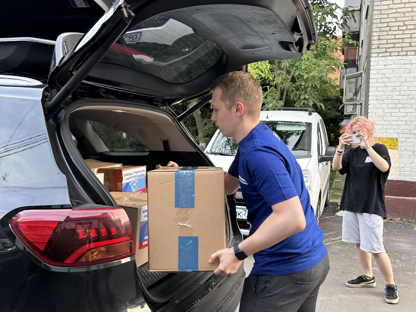 волонтёры, гуманитарная помощь, Донбасс, Щёлково