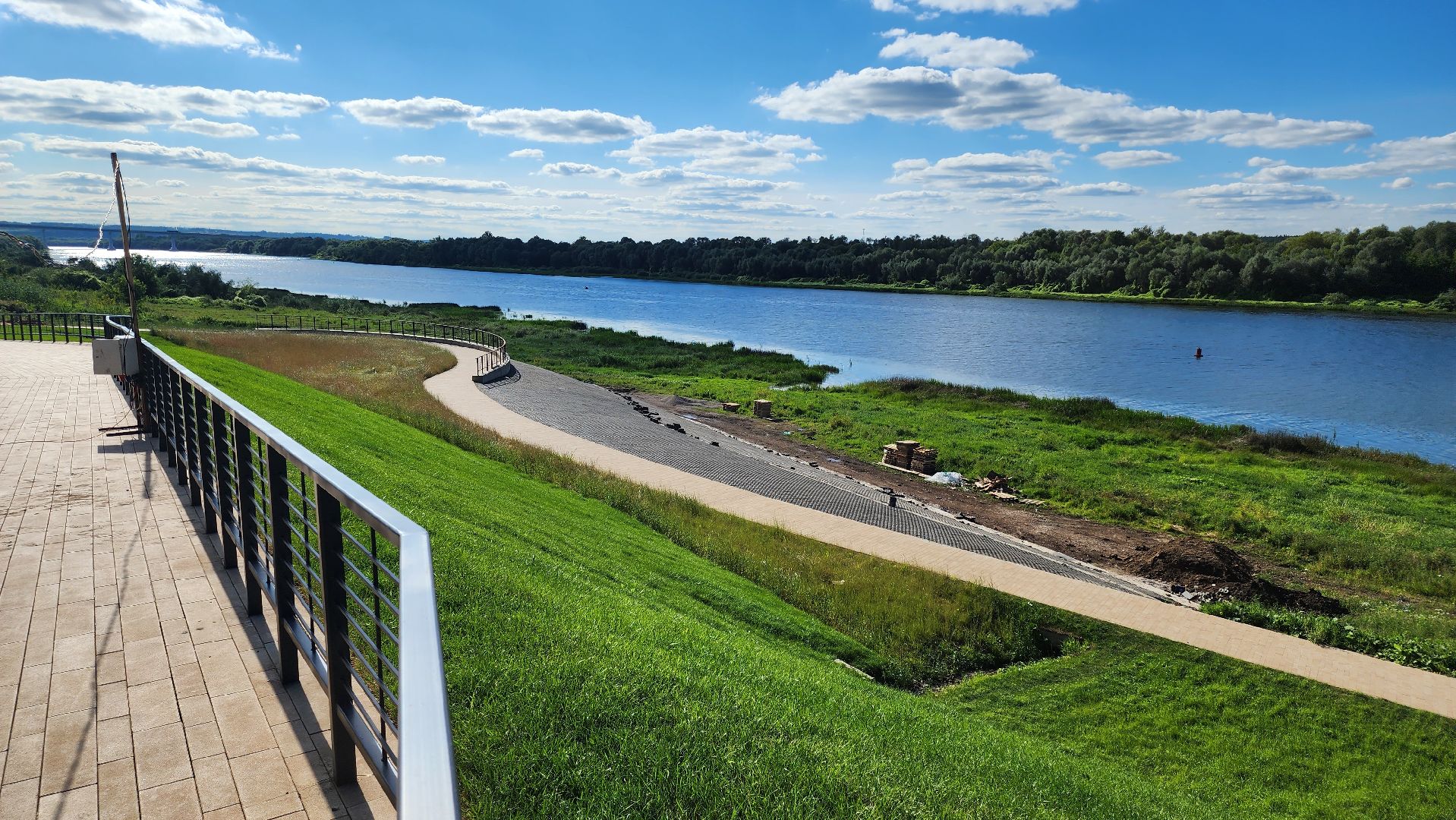 Кашира, набережная, благоустройство, детская площадка, освещение