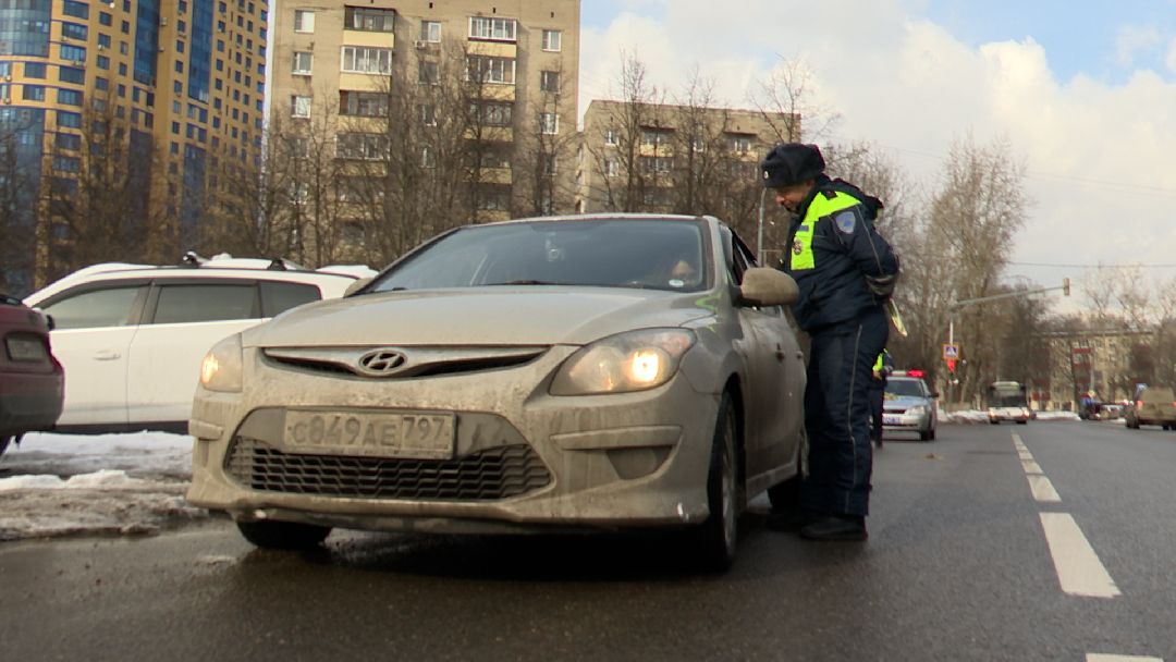 ГИБДД, Цветы для автоледи, женщина за рулем, нарушение, ПДД, водитель, Реутов