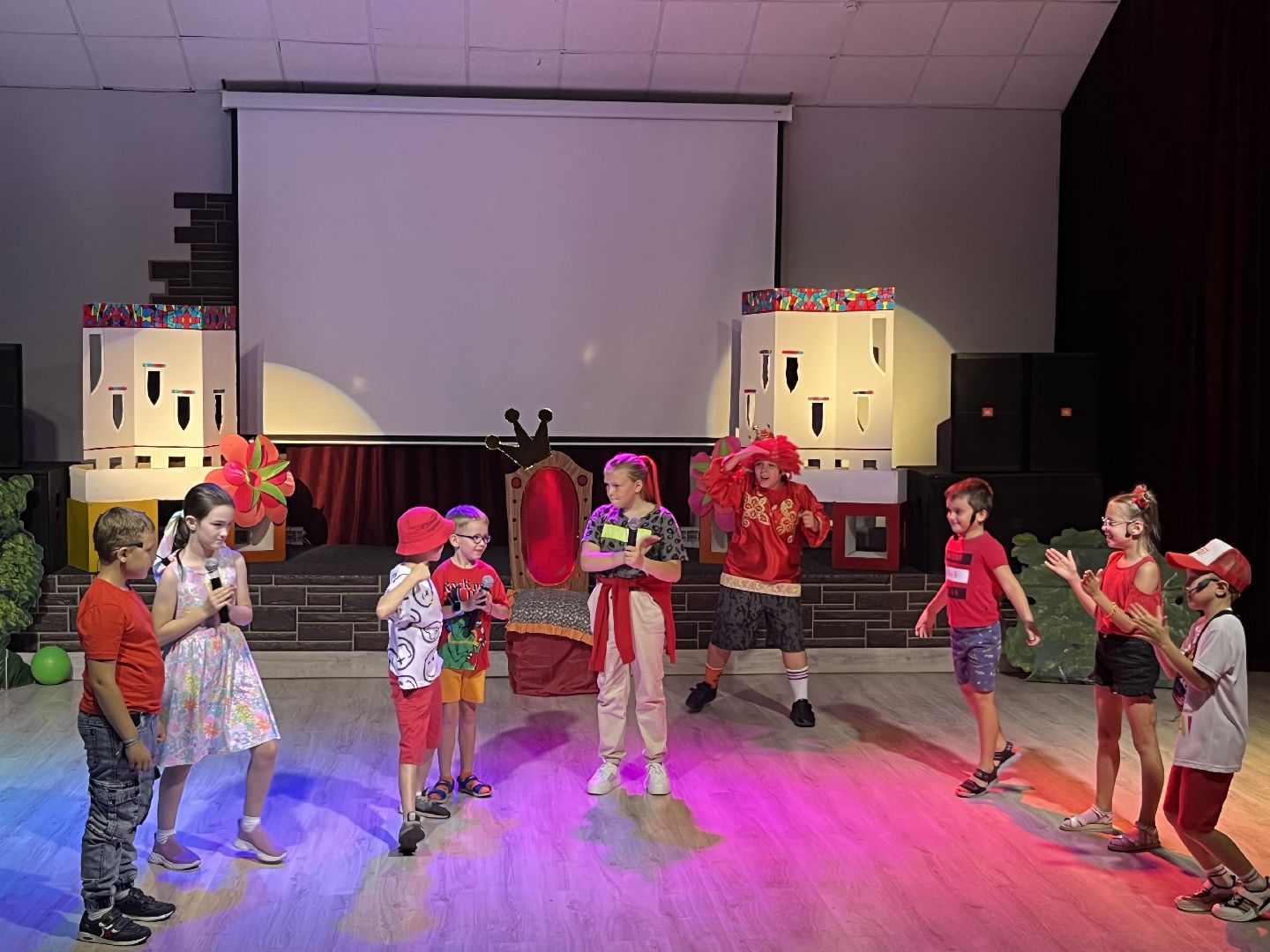 наро-фоминск, ЦДК «Звезда», творческий лагерь, Звёздная мастерская, лето в Подмосковье, Элен Леухина