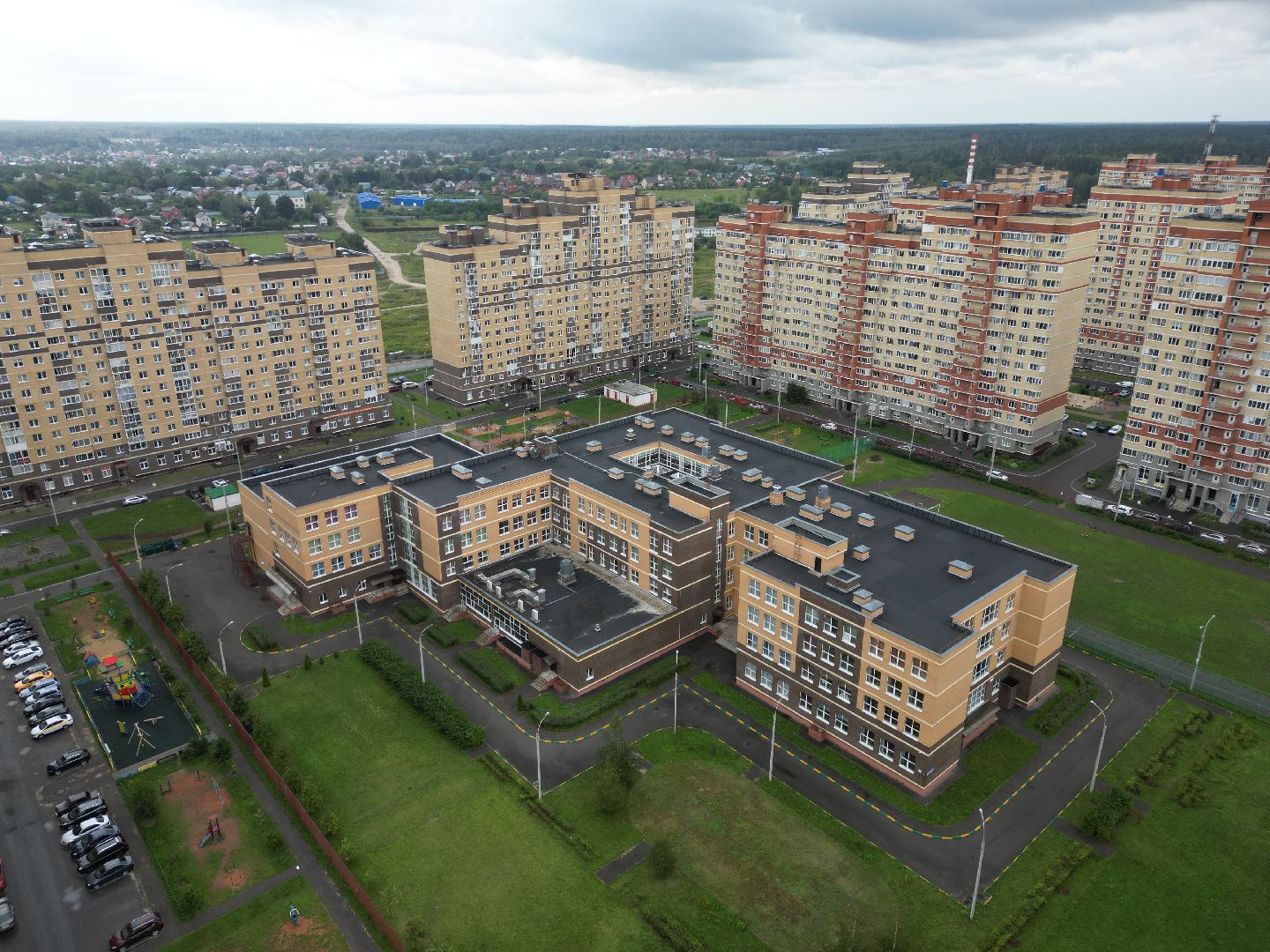 школа, дети, образование, видео с коптера,