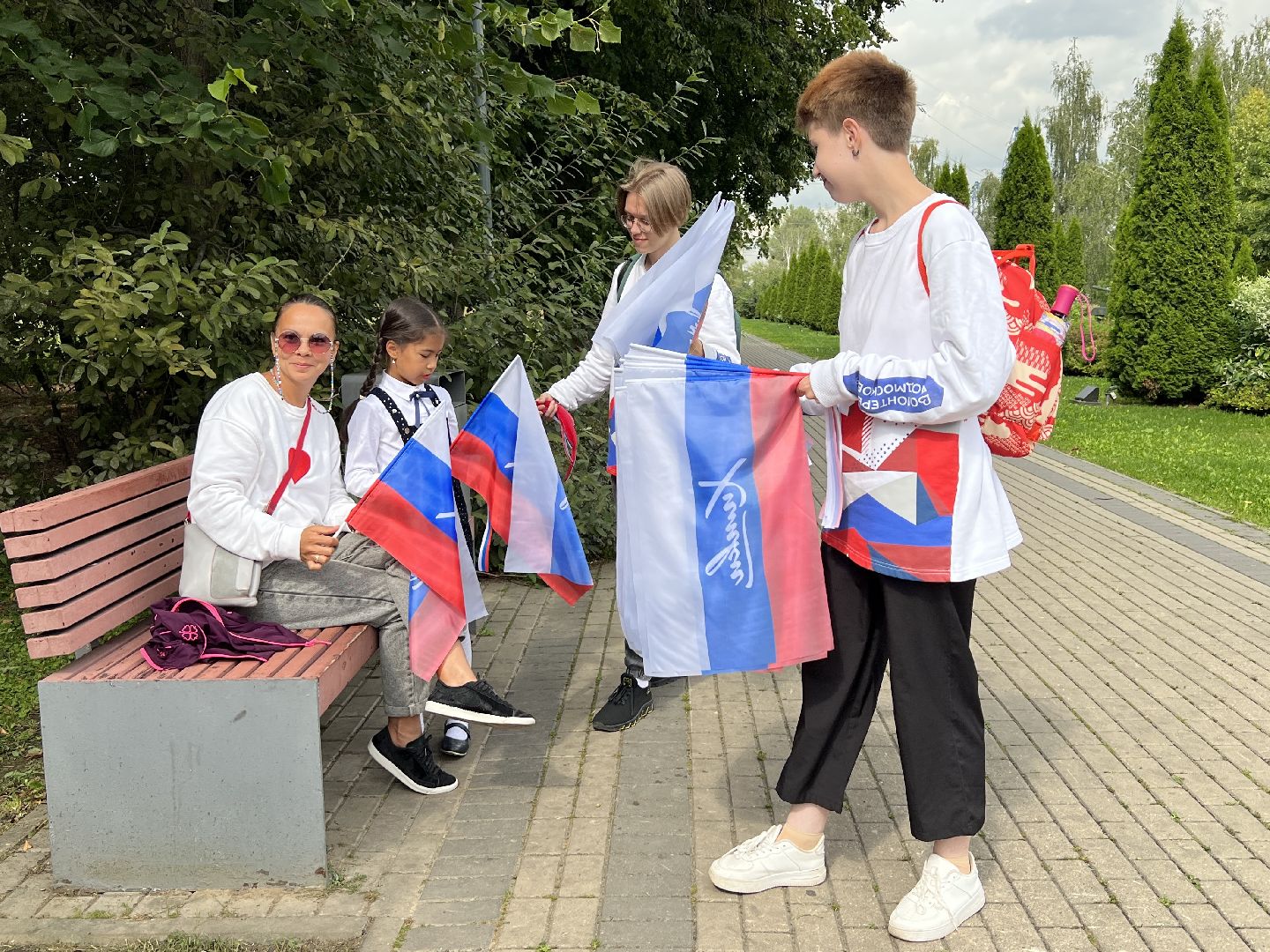 Химки, праздник, День государственного флага, парк, концерт