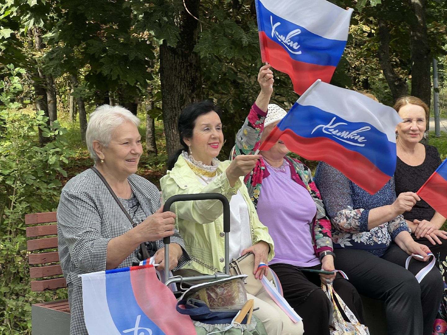 Химки, праздник, День государственного флага, парк, концерт