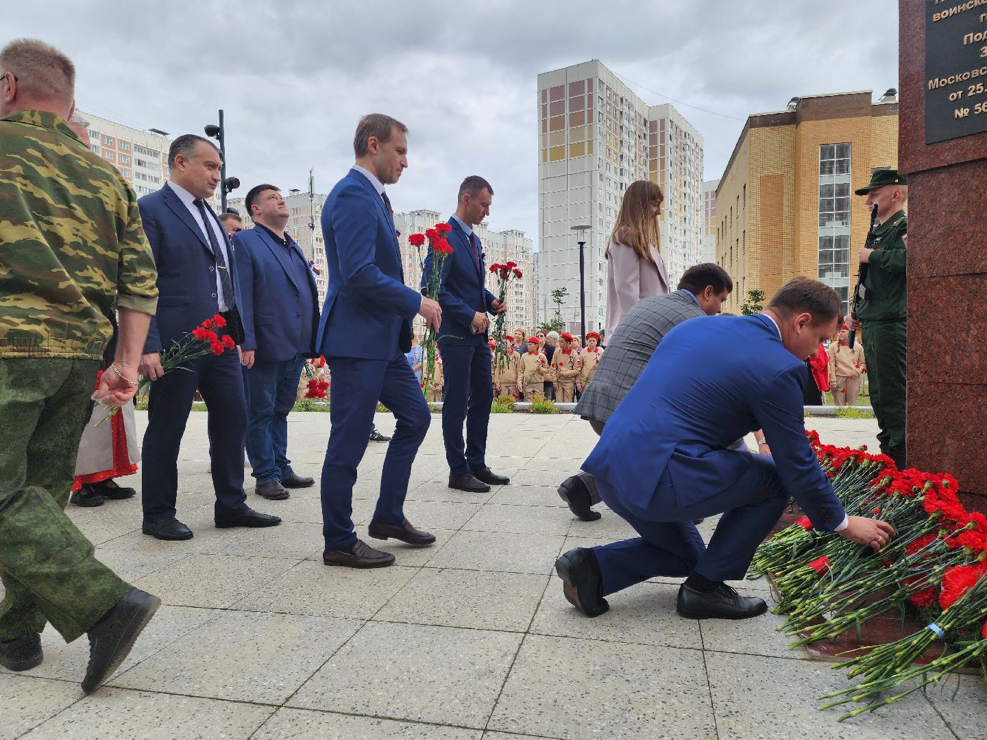 Подольск, стела, мнение жителей, память