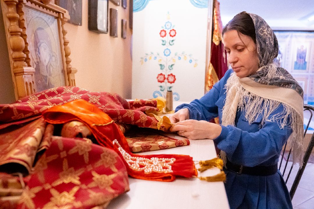 золотошвейка, Ликино-Дулево, женщина, Орехово-Зуево, благочиние, церковь, Орехово-Зуевский округ, швея