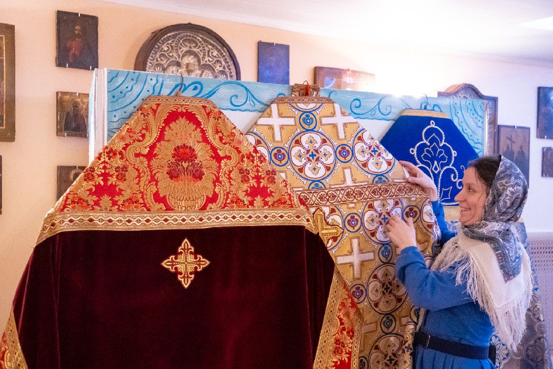 золотошвейка, Ликино-Дулево, женщина, Орехово-Зуево, благочиние, церковь, Орехово-Зуевский округ, швея