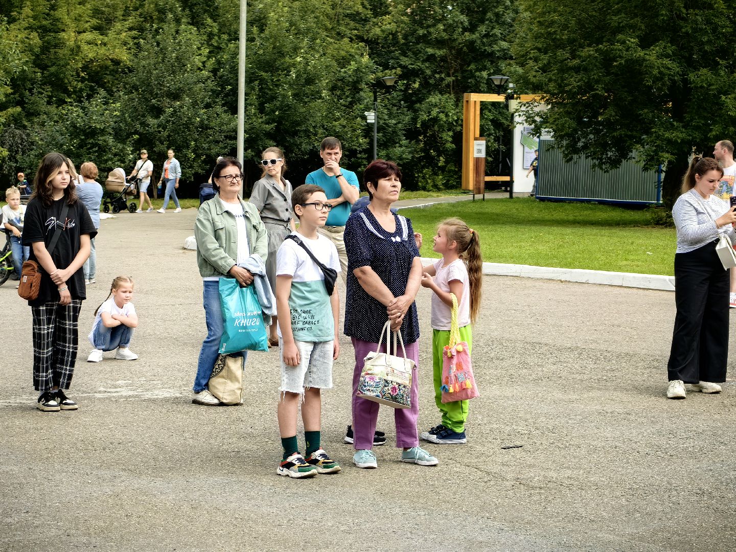 Праздник, парк, День Государственного флага, духовность, вера
