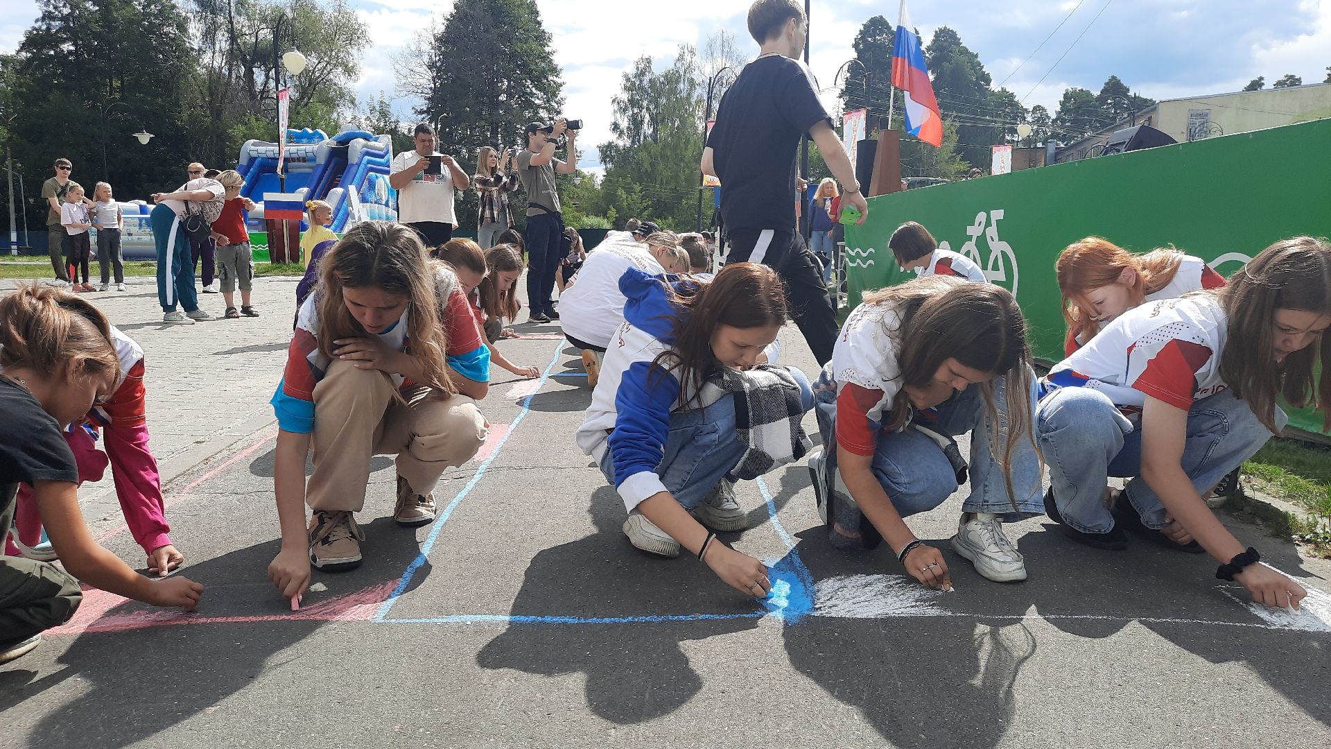 Шатура, День флага, парк, флешмоб, триколор