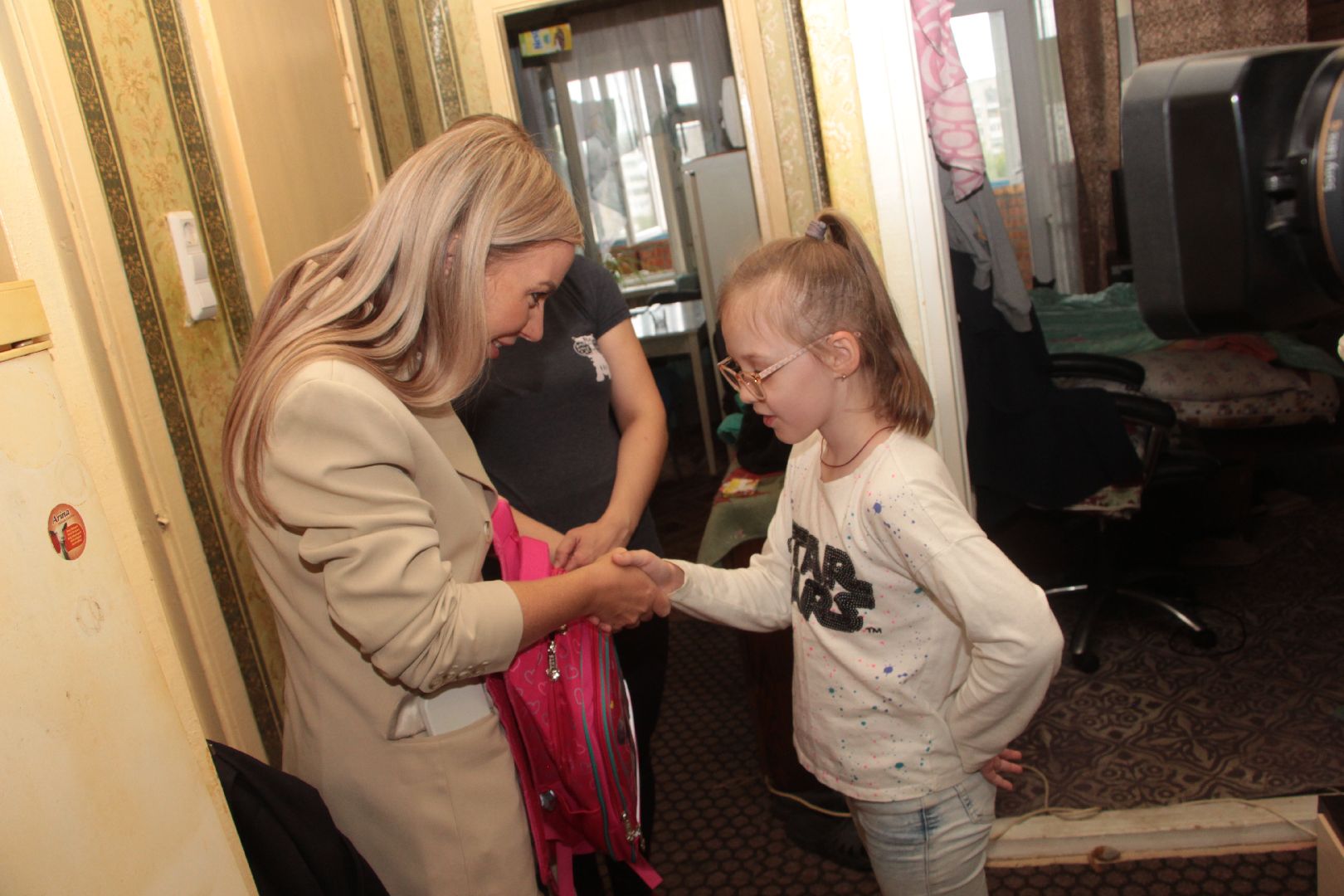 поддержка, образование, подарок первокласснику, рюкзак, школьные принадлежности