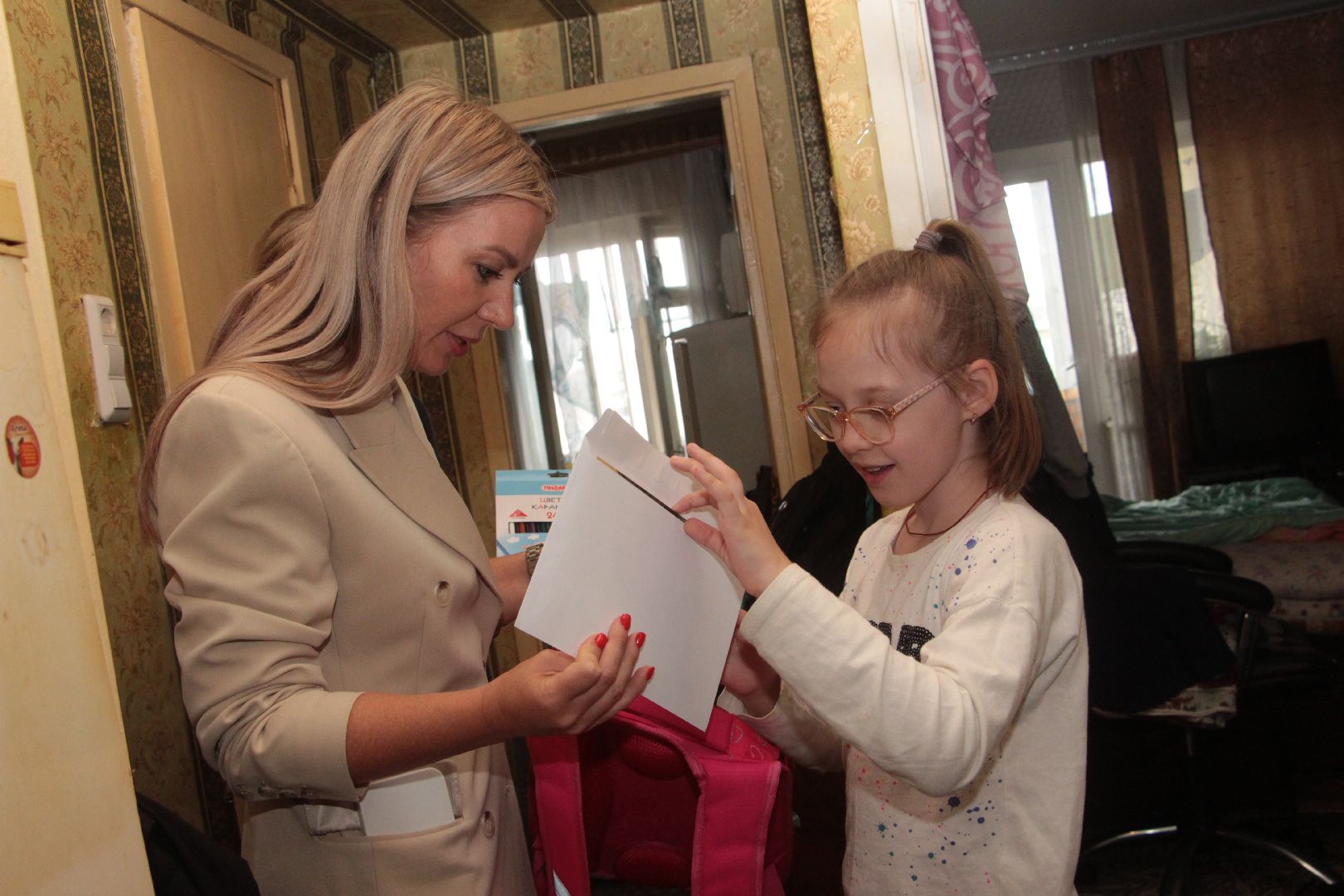 поддержка, образование, подарок первокласснику, рюкзак, школьные принадлежности