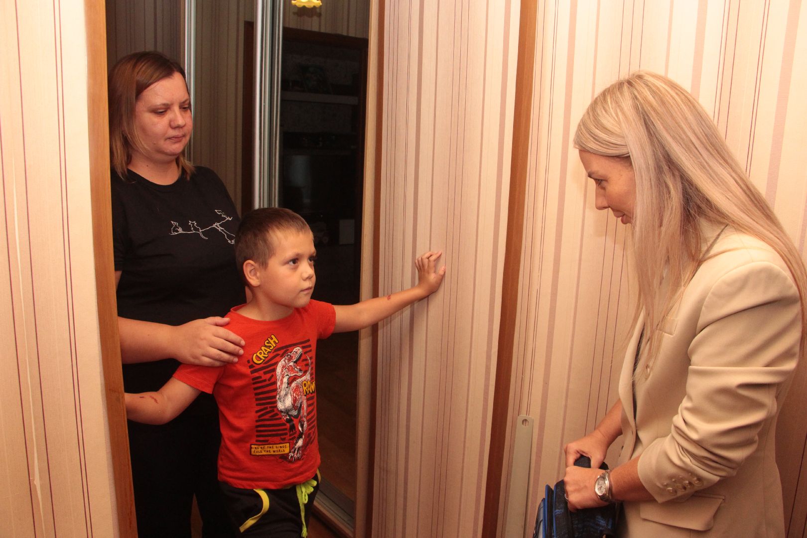 поддержка, образование, подарок первокласснику, рюкзак, школьные принадлежности