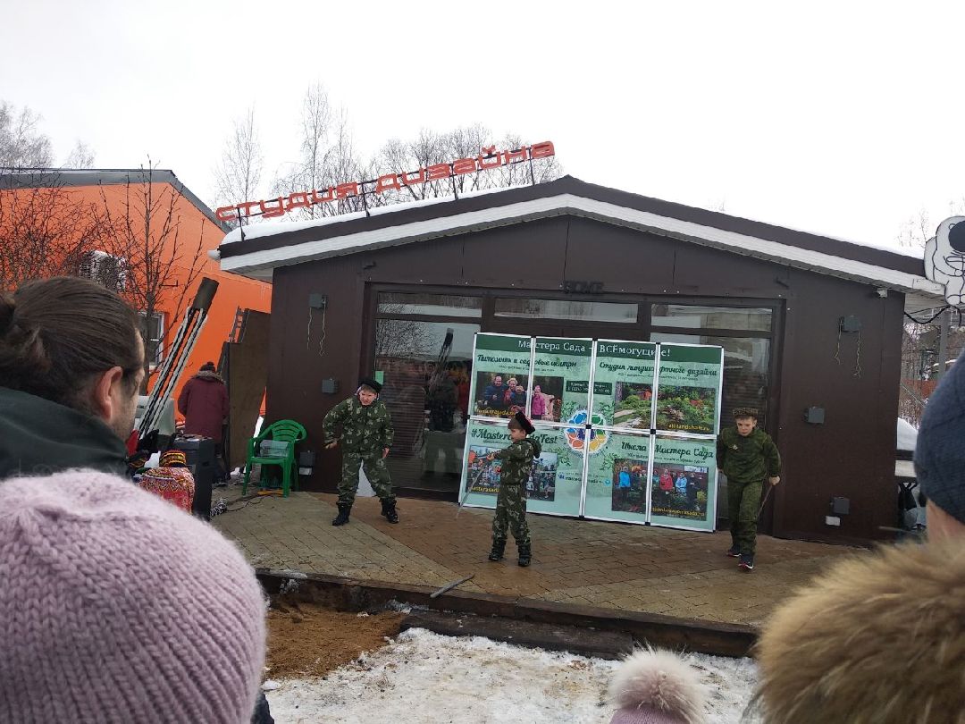 Дмитров, Тюльпанов день, Мастера сада, 8 марта