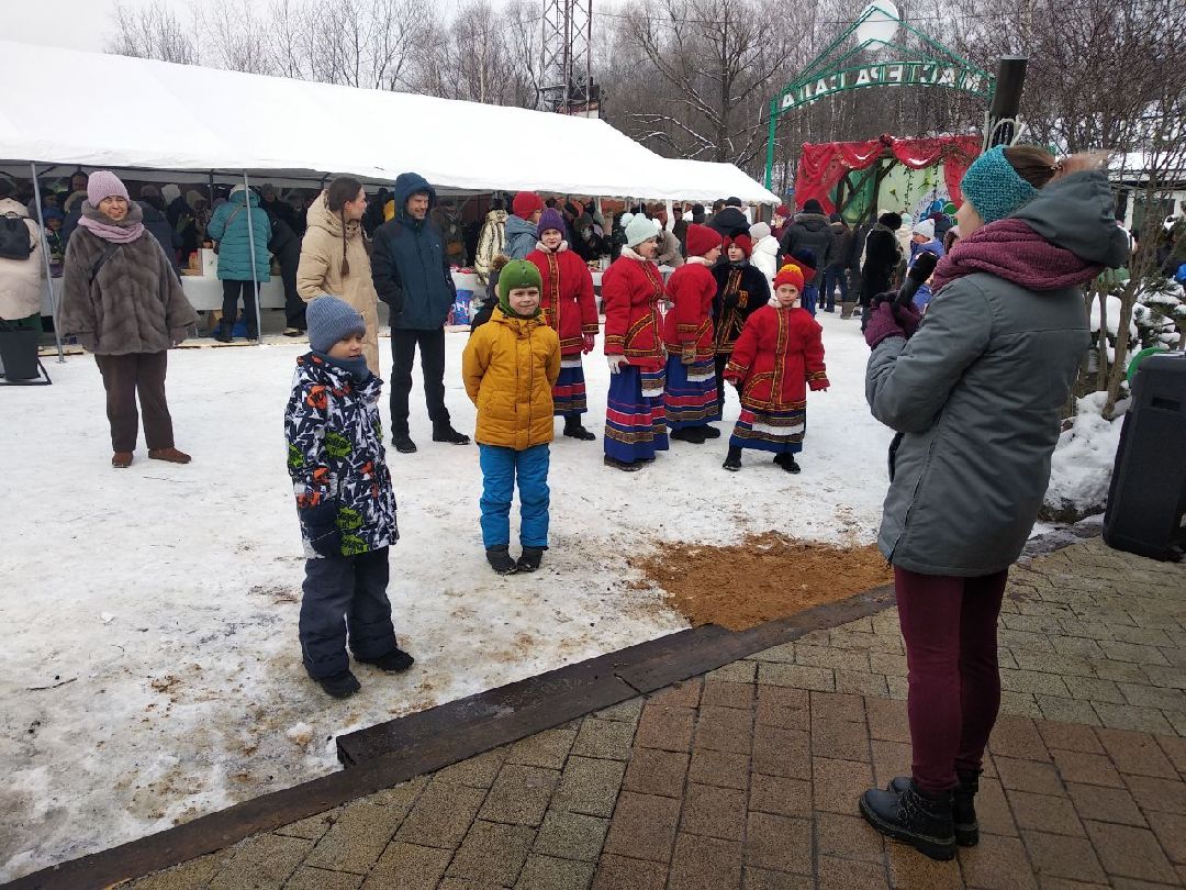 Дмитров, Тюльпанов день, Мастера сада, 8 марта