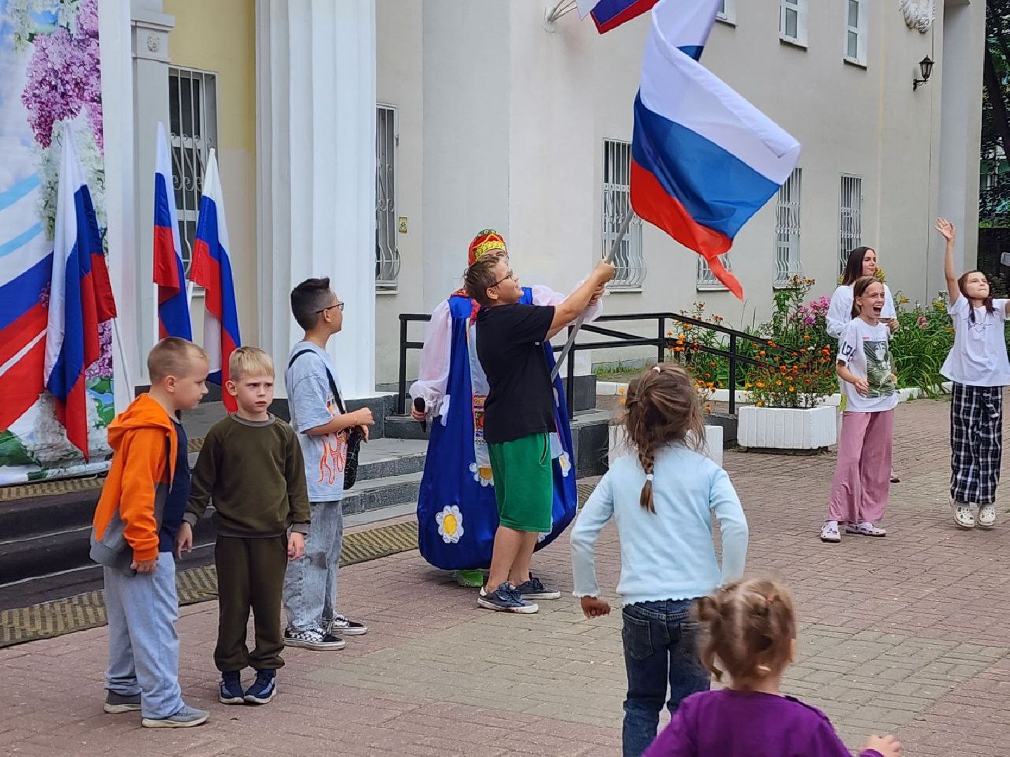 Красноармейск, Пушкинский, день флага, связь поколений