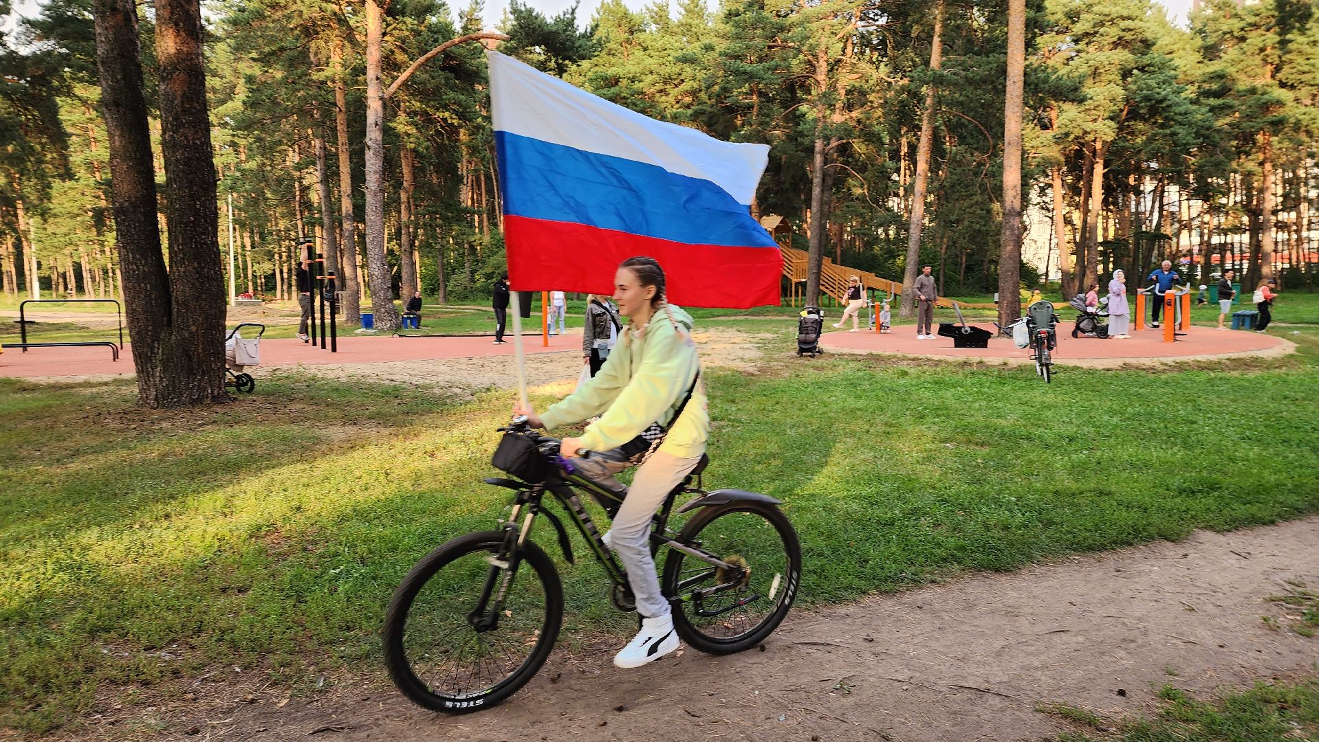 День флага, праздник, велопробег, Котельники