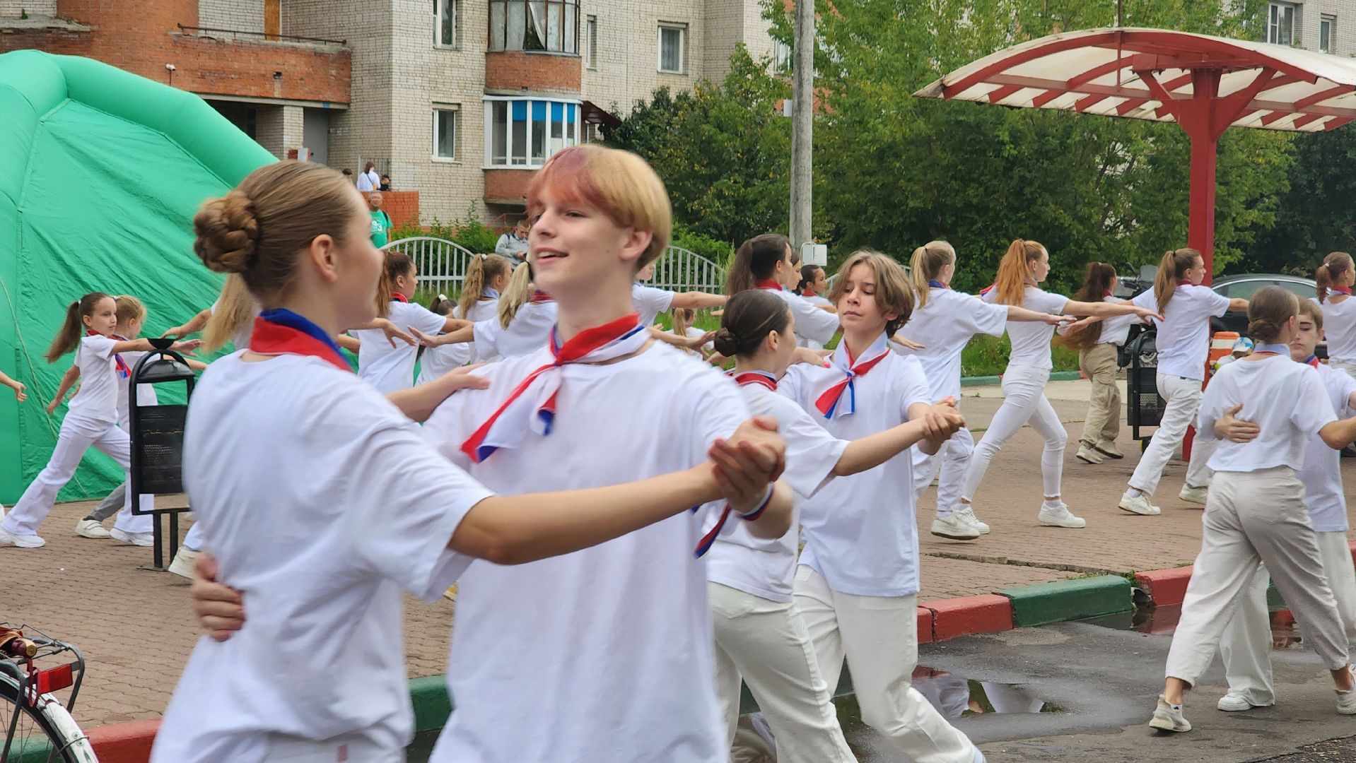 День Российского флага, триколор, праздник, Протвино, Россия - это мы