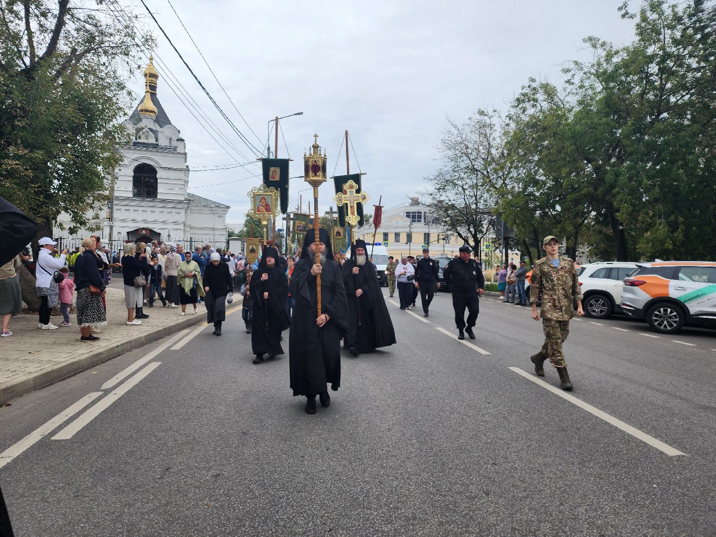 Звенигород, крестный ход, 625-летие Саввинской обители