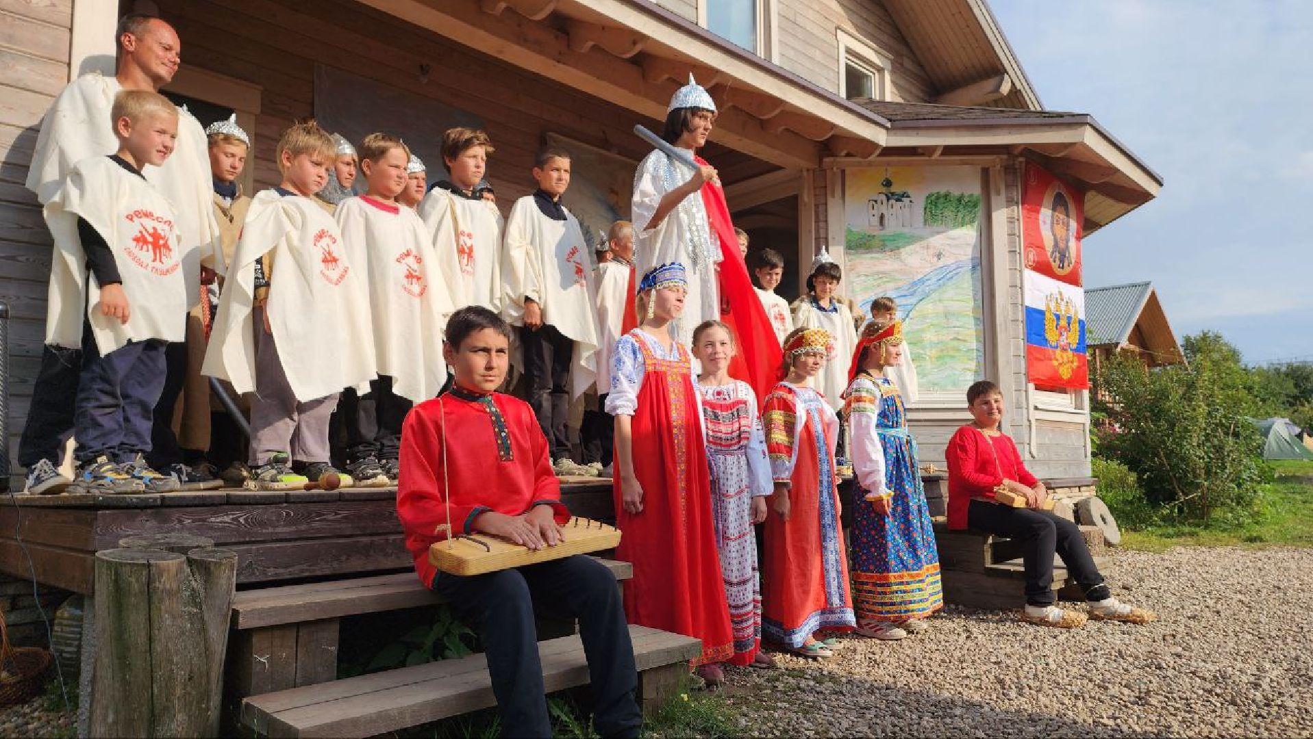 Дмитров, Ремесленная слобода Глушенковых, Хор Богоявление