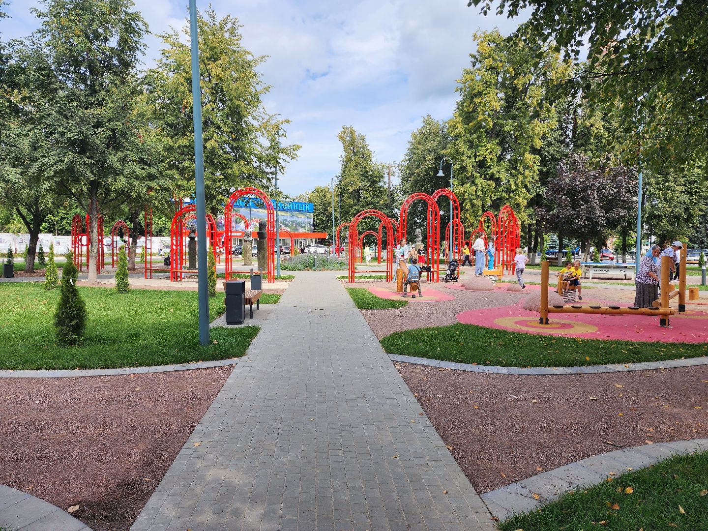 Бронницы, благоустройство, площадь имени Тимофеева открыли после масштабной реконструкции