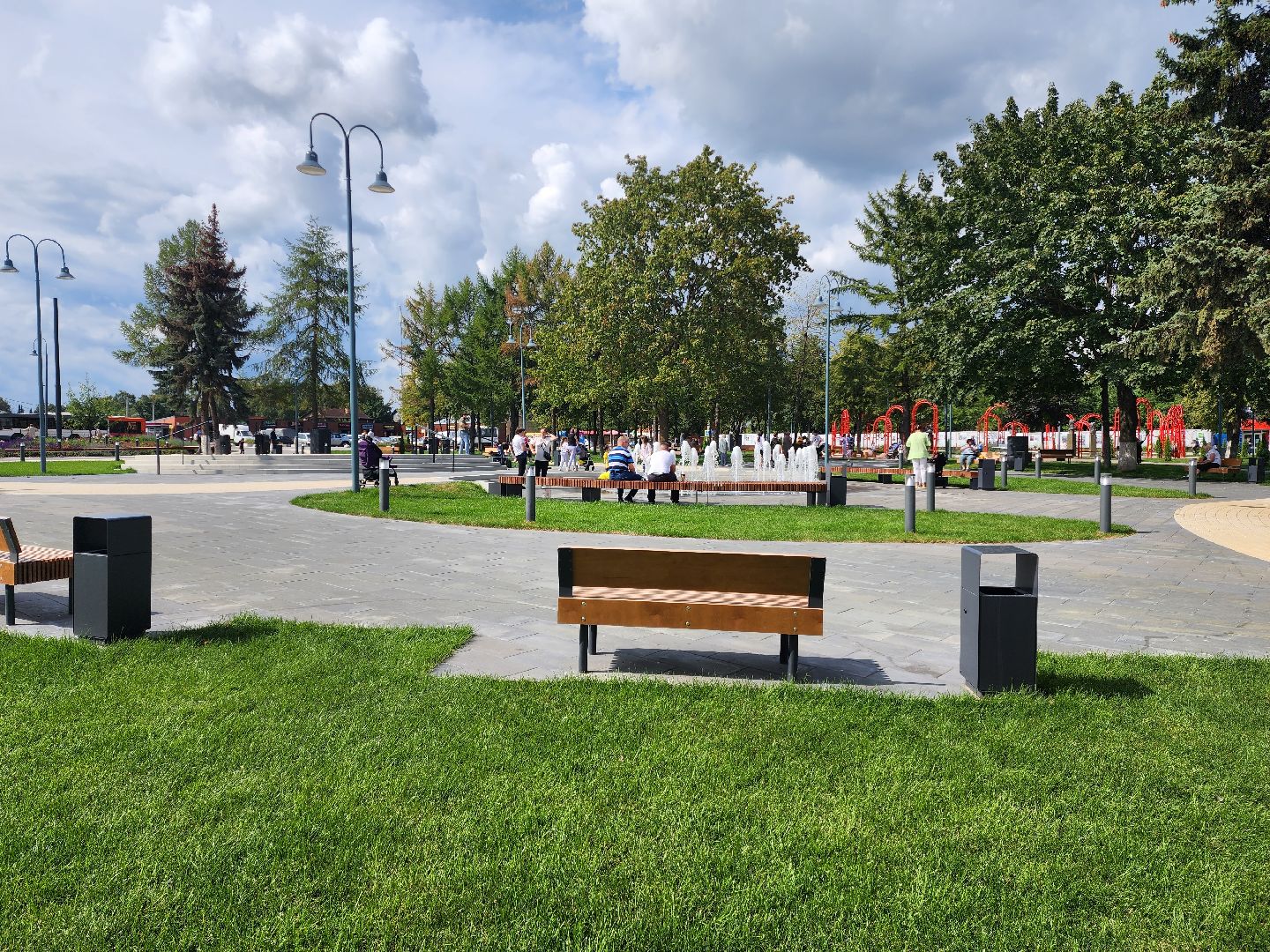 Бронницы, благоустройство, площадь имени Тимофеева открыли после масштабной реконструкции