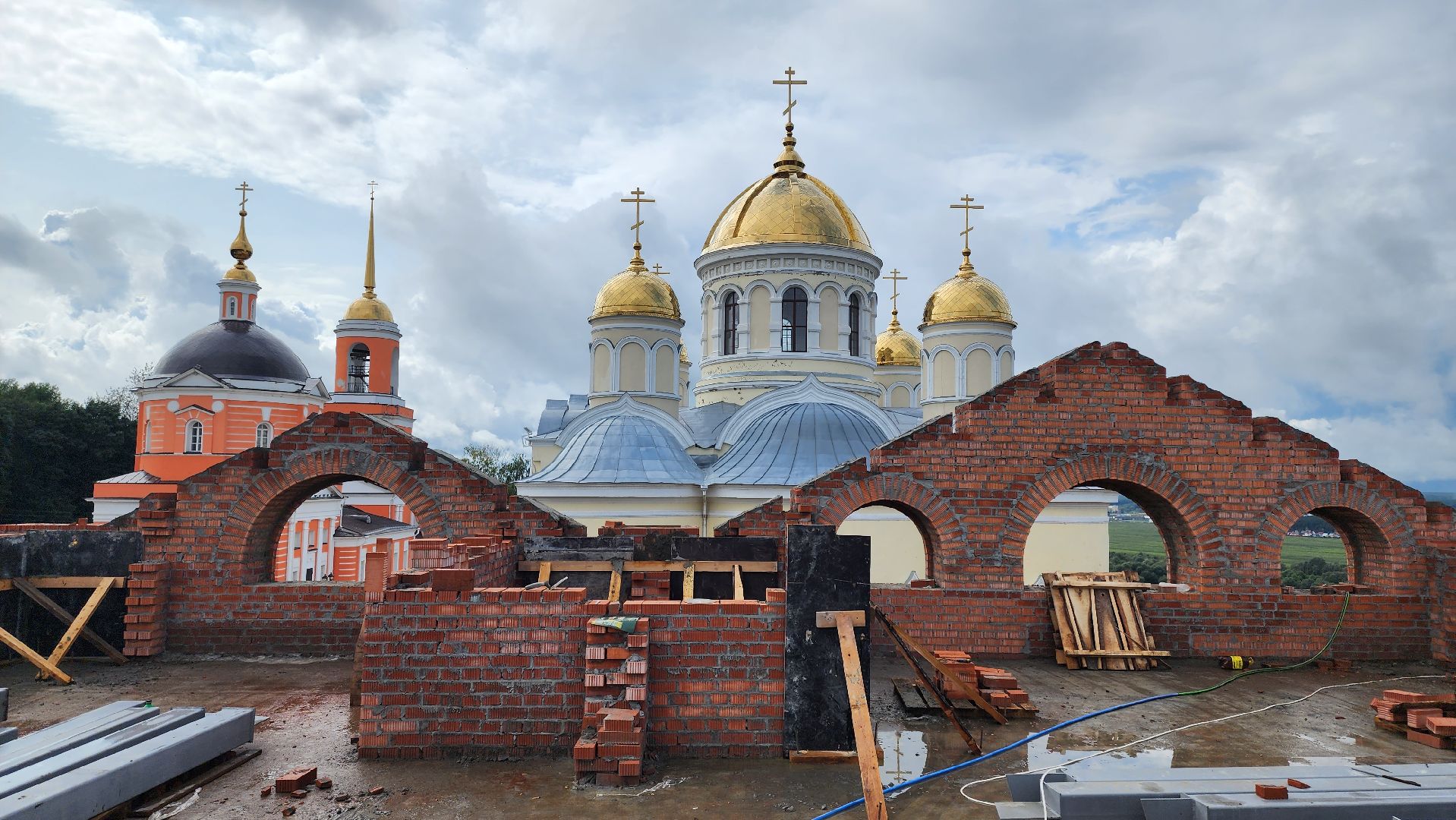 Кашира, Никитский монастырь, церковь, строительство, мастерские