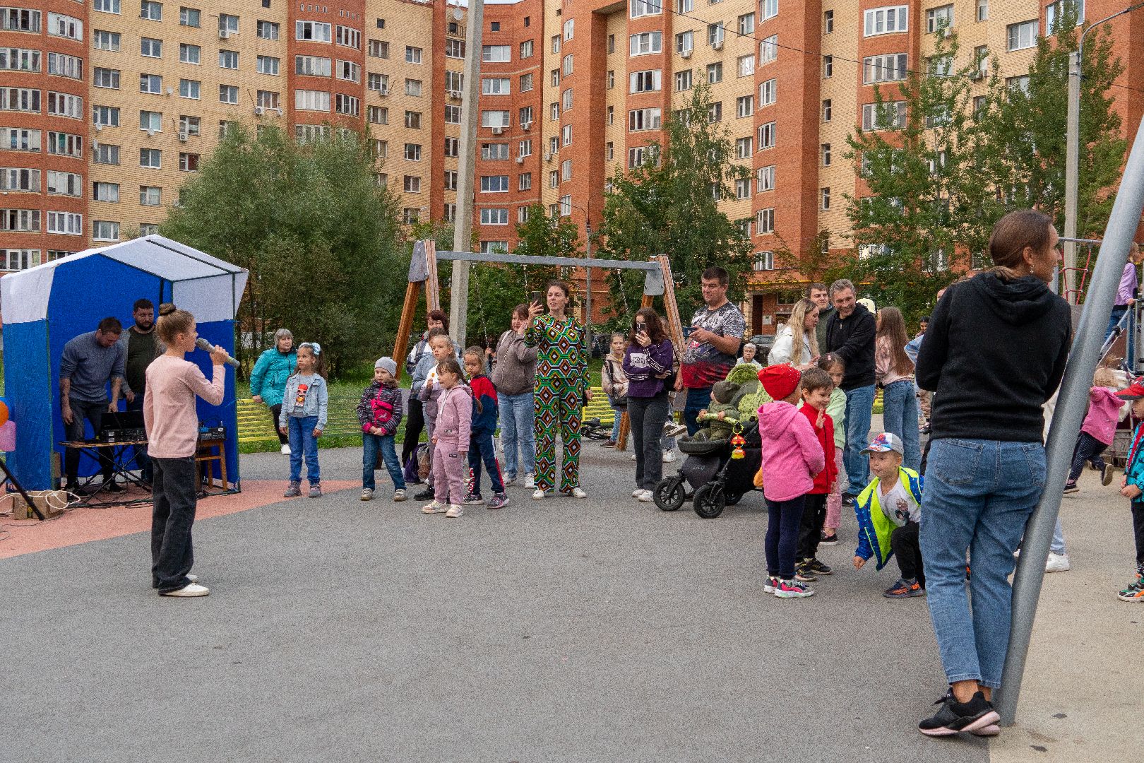 Подмосковье, Егорьевск, ЖКХ, сосновая, праздник, дворник, электрик